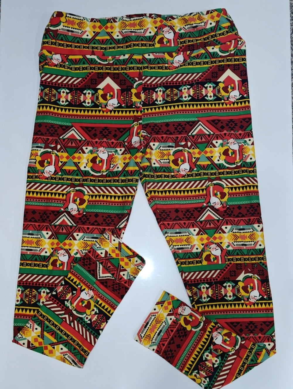 LuLaRoe Aztec Holiday Print Leggings
